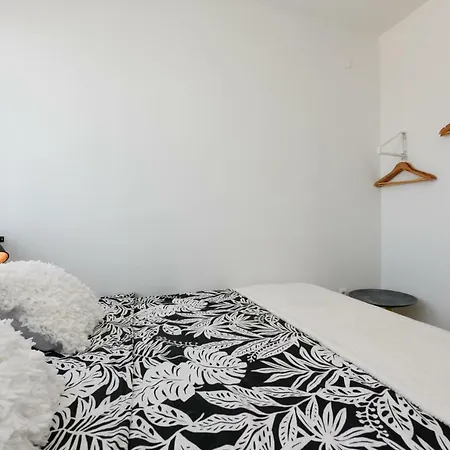 Apartment Mareta *